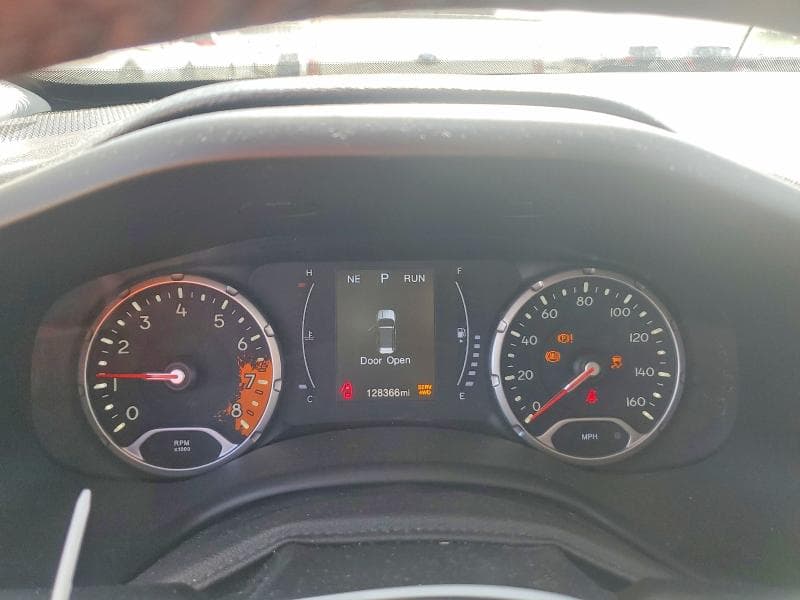 2017 JEEP RENEGADE LATITUDE 9