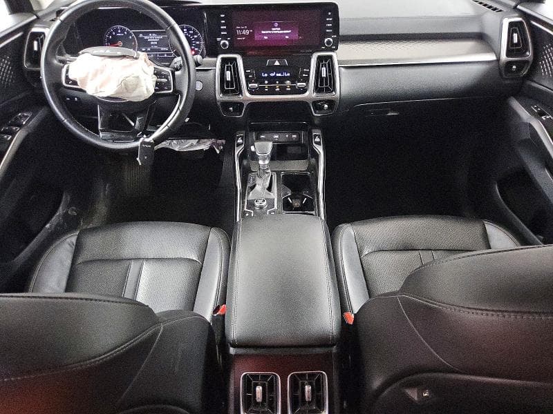 2023 KIA SORENTO S 8