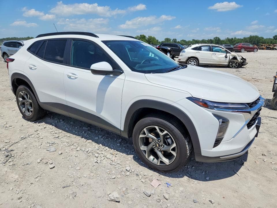 2025 CHEVROLET TRAX 1LT 4