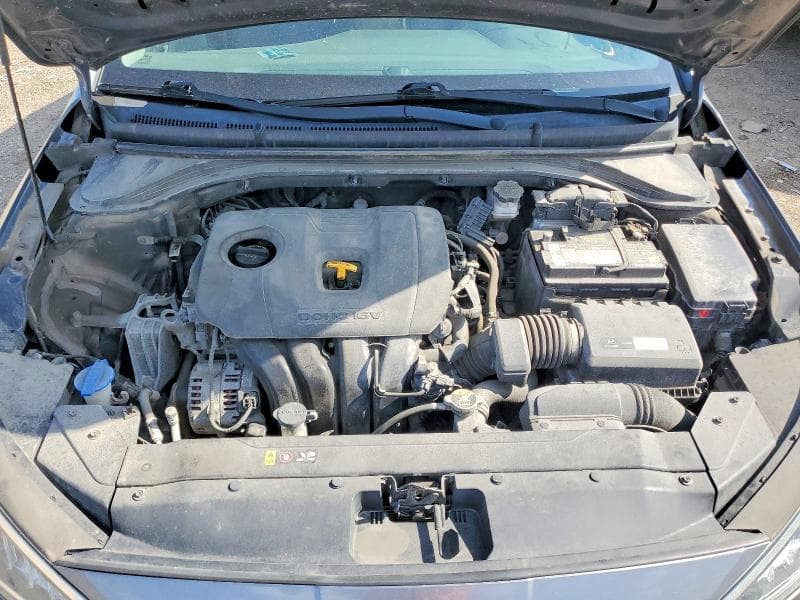 2019 HYUNDAI ELANTRA SE 11