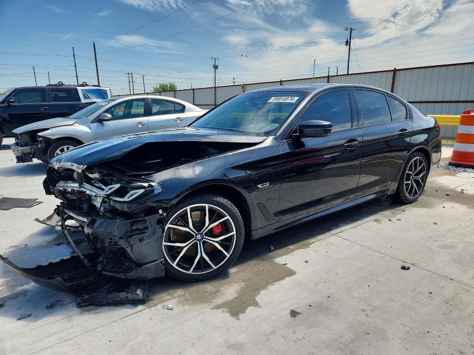 2022 BMW 530XE - 1