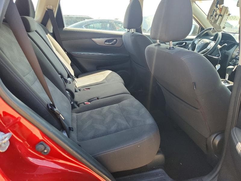 2016 NISSAN ROGUE S 10