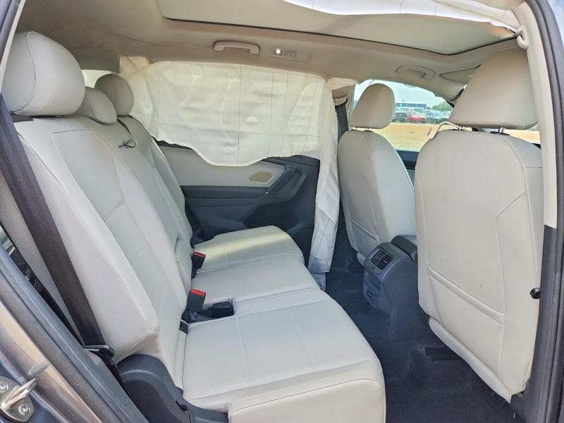 2018 VOLKSWAGEN TIGUAN SE 11