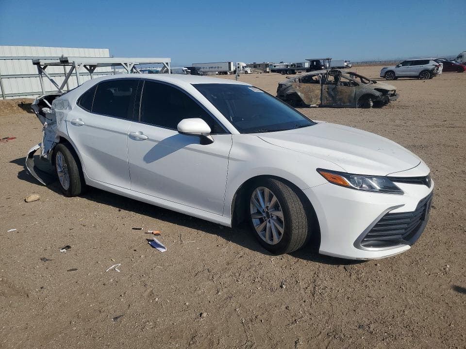 2024 TOYOTA CAMRY LE 4