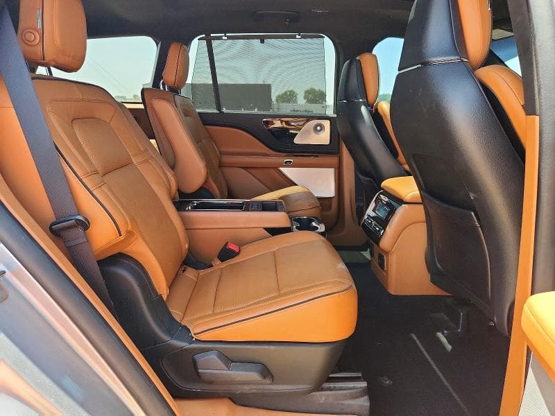 2020 LINCOLN AVIATOR 11