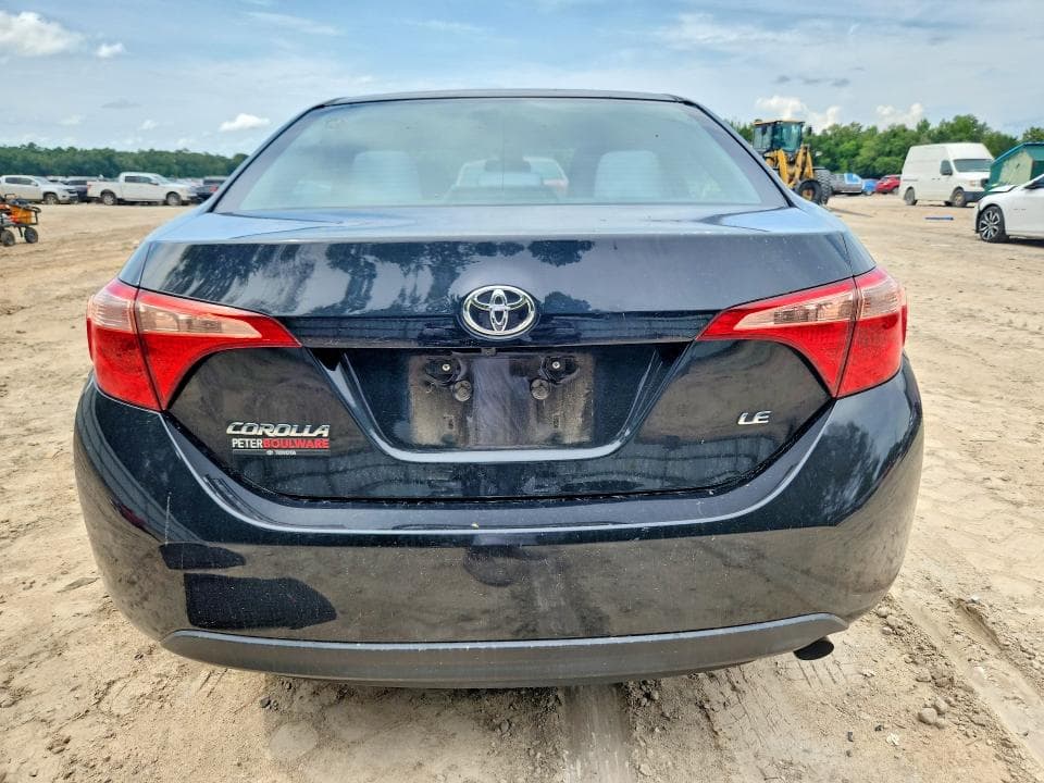 2017 TOYOTA COROLLA LE 6