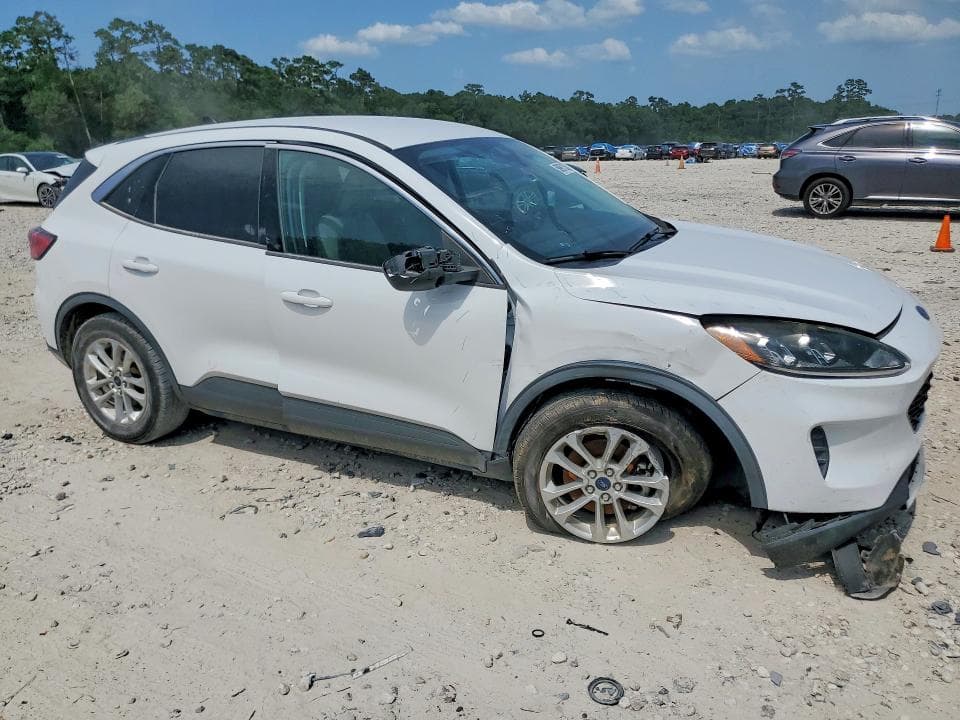 2021 FORD ESCAPE SE SE 4