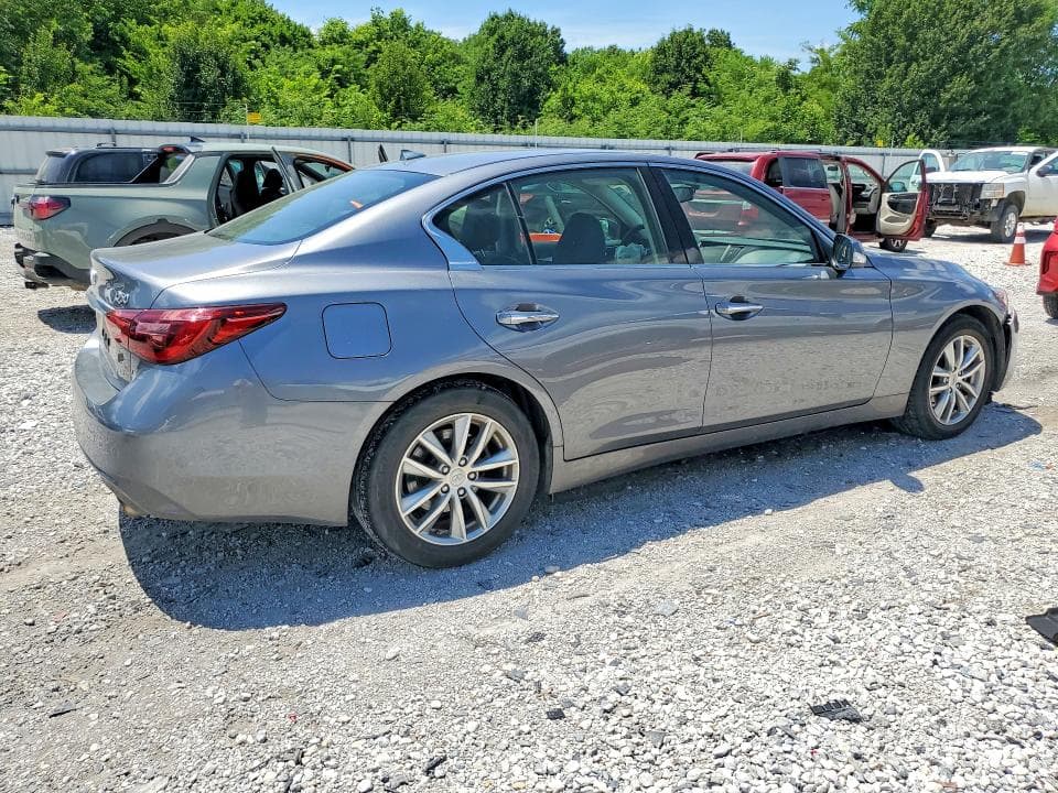 2018 INFINITI Q50 2.0T PURE 3