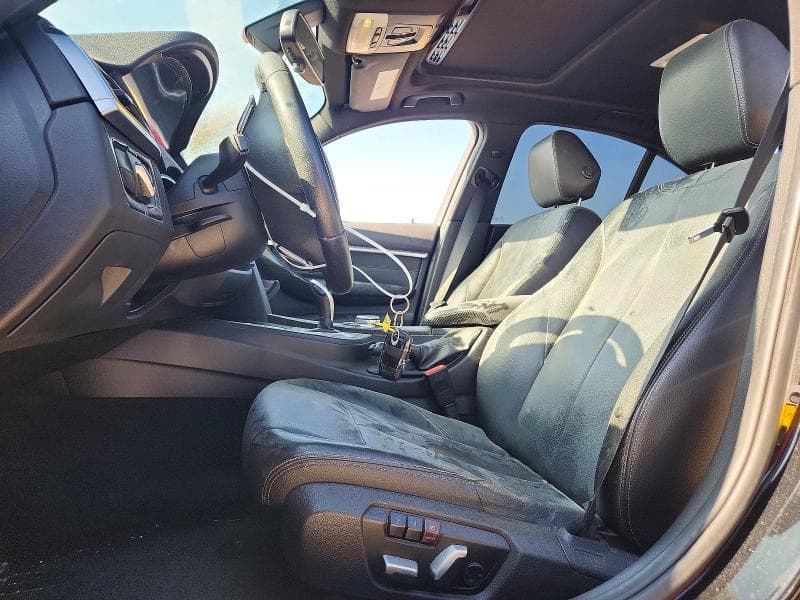 2017 BMW 330 I I 8
