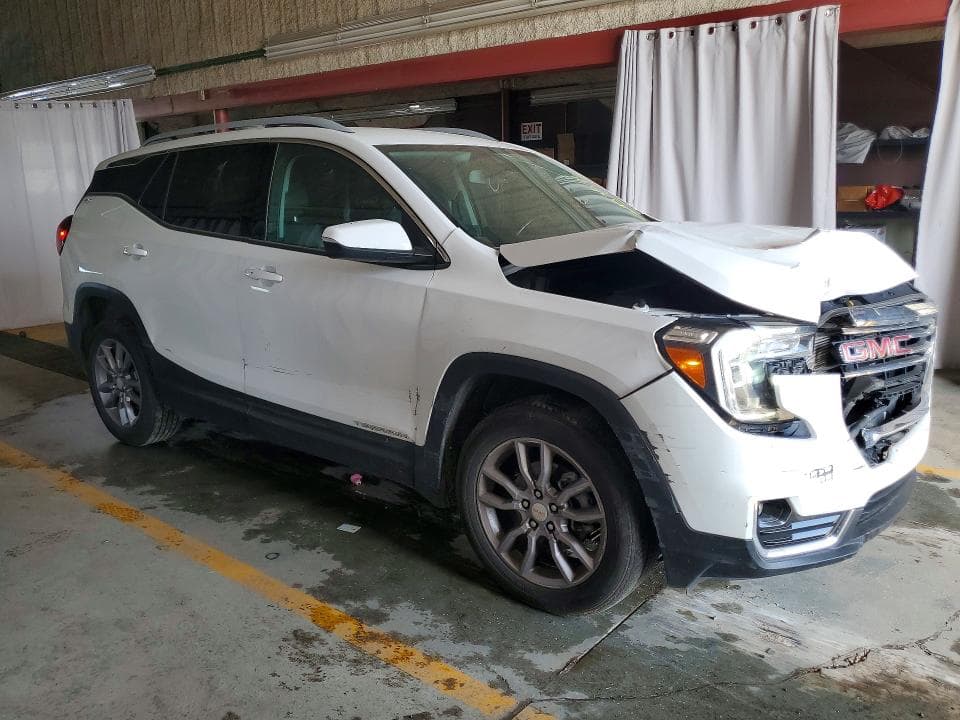 2023 GMC TERRAIN SLT 4
