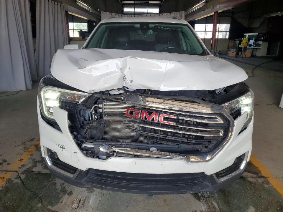 2023 GMC TERRAIN SLT 5