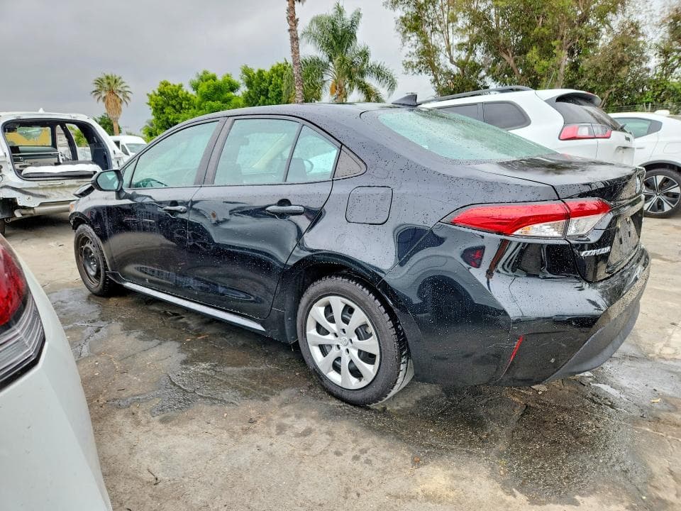 2023 TOYOTA COROLLA LE 2
