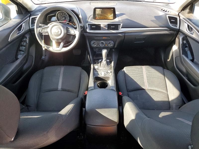 2018 MAZDA 3 SPORT 8