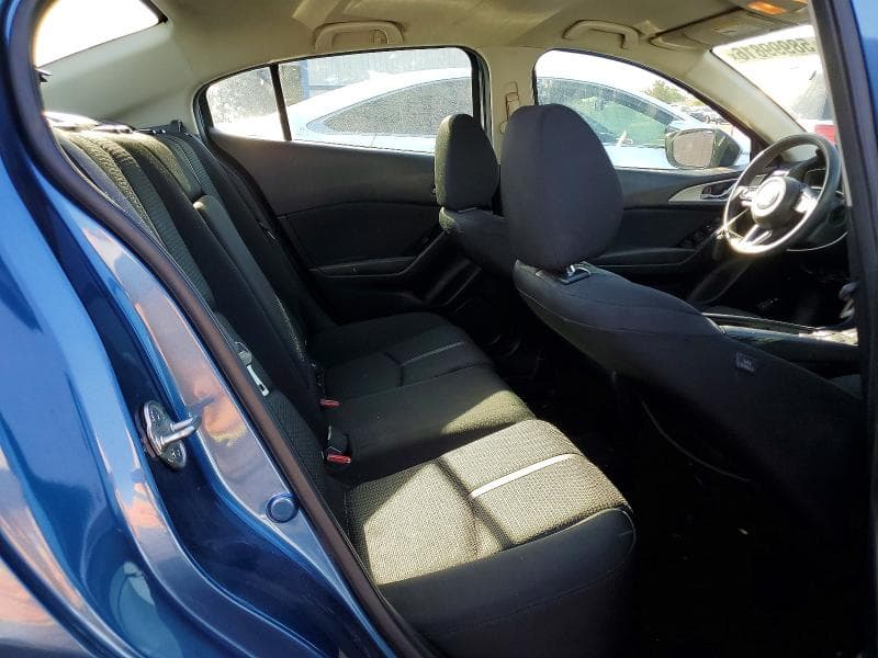 2018 MAZDA 3 SPORT 10