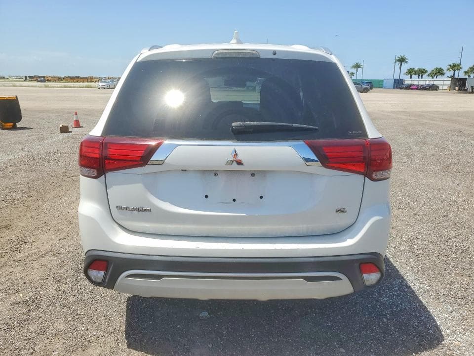 2020 MITSUBISHI OUTLANDER SE 6