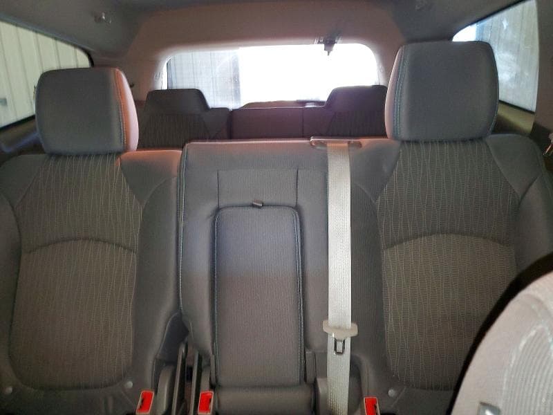 2017 CHEVROLET TRAVERSE LS LS 10