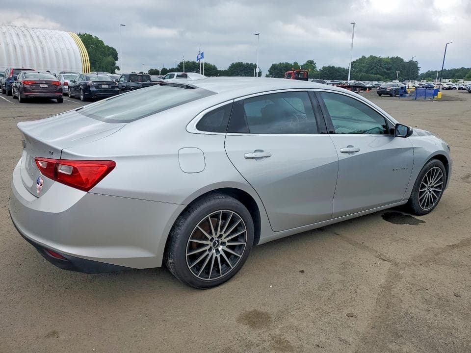 2017 CHEVROLET MALIBU LT LT 4