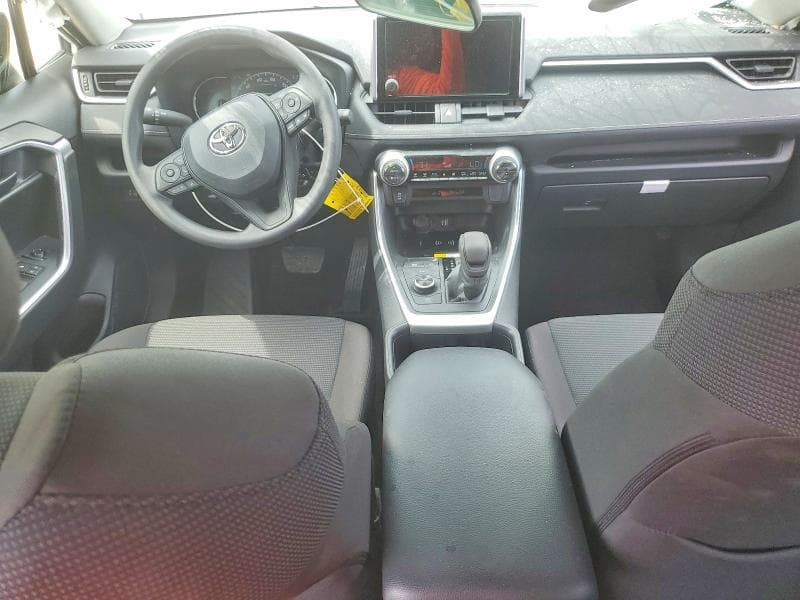 2025 TOYOTA RAV4 LE 8