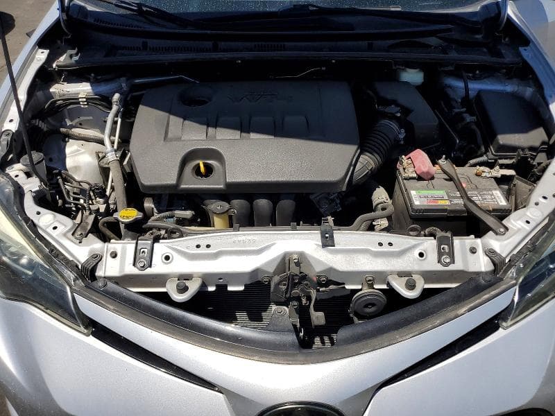 2017 TOYOTA COROLLA SE 11