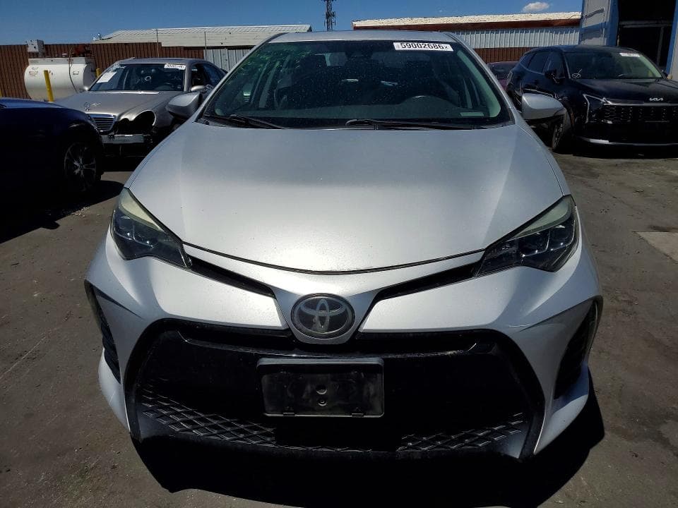 2017 TOYOTA COROLLA SE 5