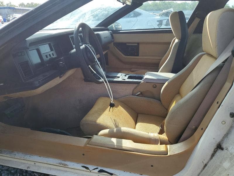 1985 CHEVROLET CORVETTE 7