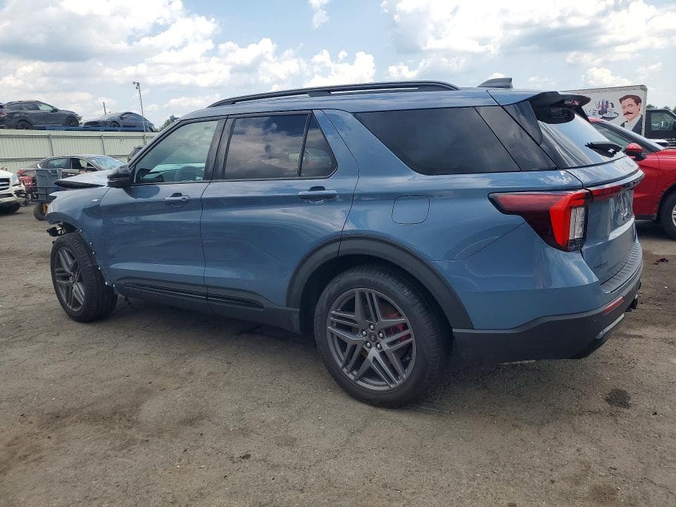 2026 FORD EXPLORER ST-LINE 2