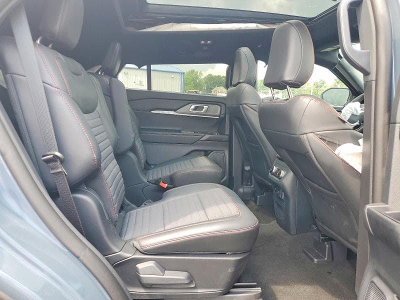 2026 FORD EXPLORER ST-LINE 11