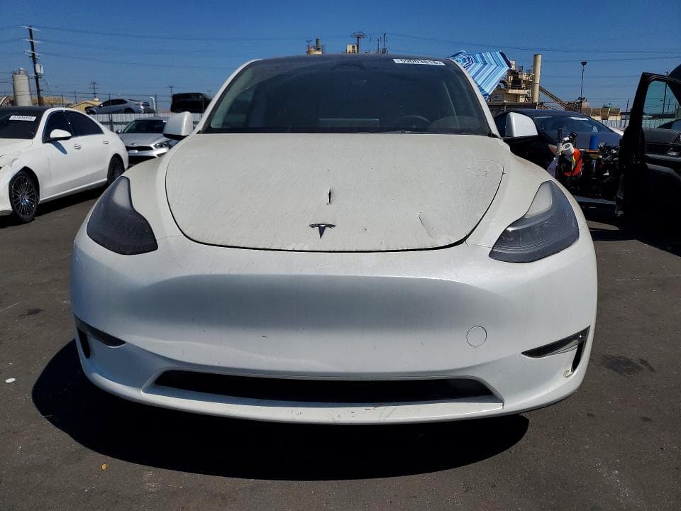 2023 TESLA MODEL Y 5