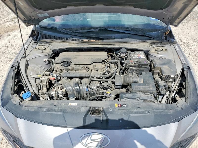 2021 HYUNDAI ELANTRA LIMITED 12