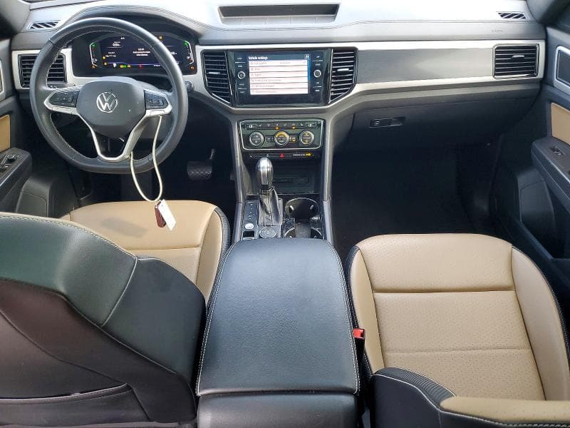 2022 VOLKSWAGEN ATLAS CROSS SPORT SE 8