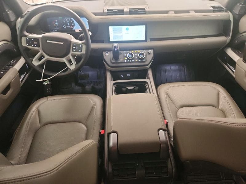 2023 LAND ROVER DEFENDER 110 S 8