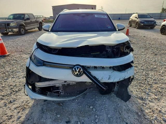 2025 VOLKSWAGEN TIGUAN SEL R-LINE BLACK 5