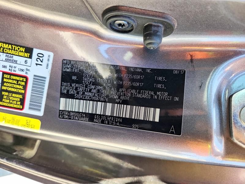 2017 TOYOTA SIENNA XLE 8-PASSENGER 13