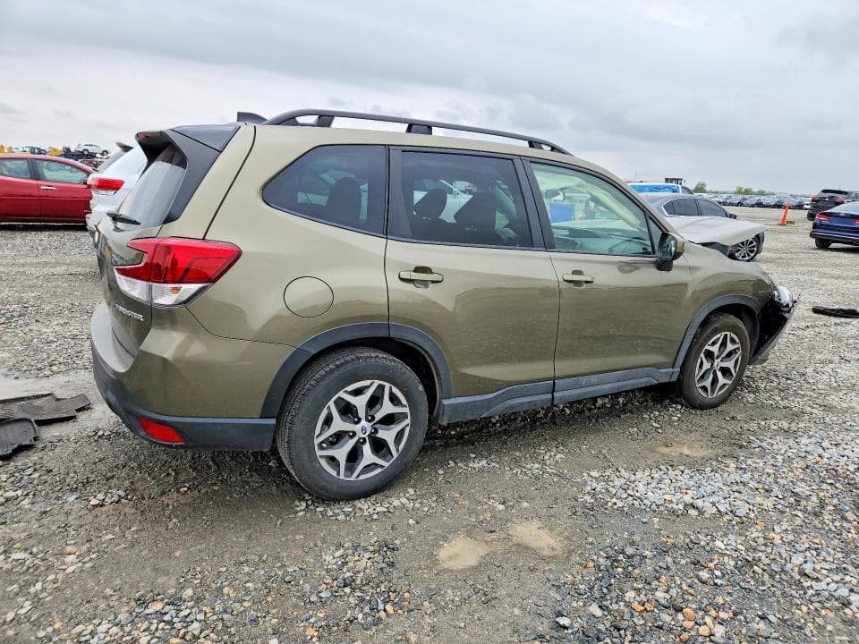 2024 SUBARU FORESTER PREMIUM 3