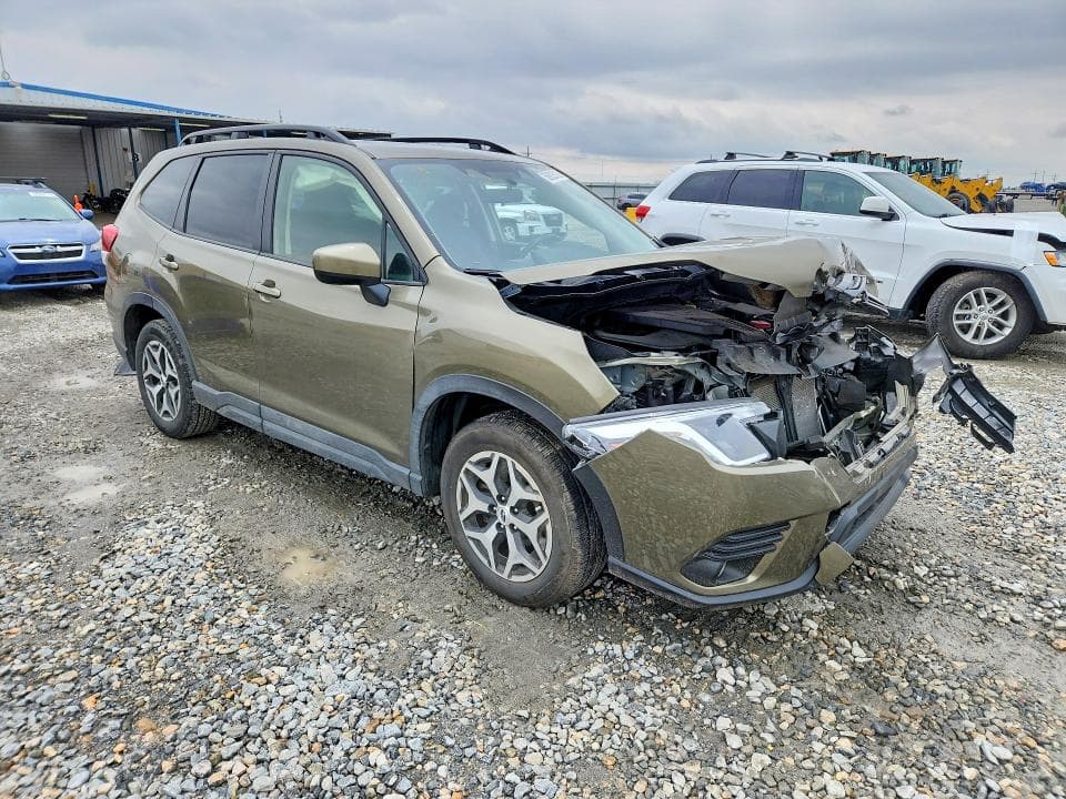 2024 SUBARU FORESTER PREMIUM 4