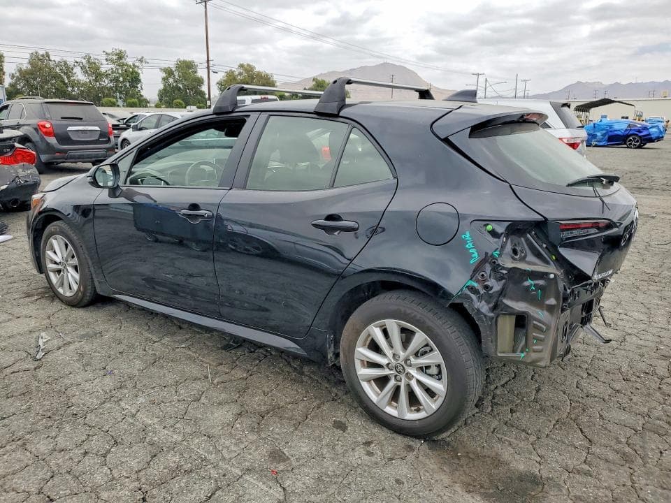 2023 TOYOTA COROLLA HATCHBACK SE 2
