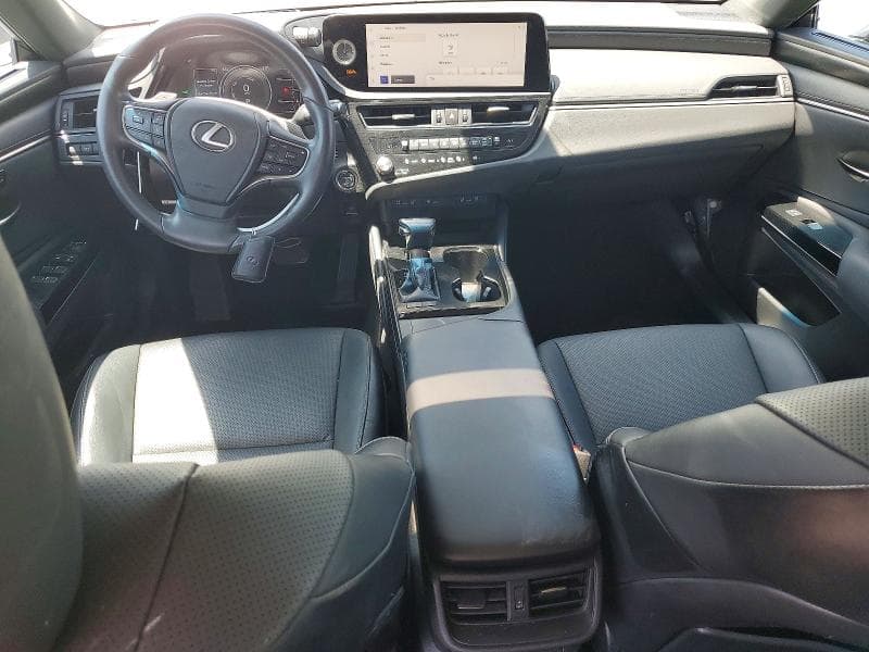 2024 LEXUS ES 300H BASE 8