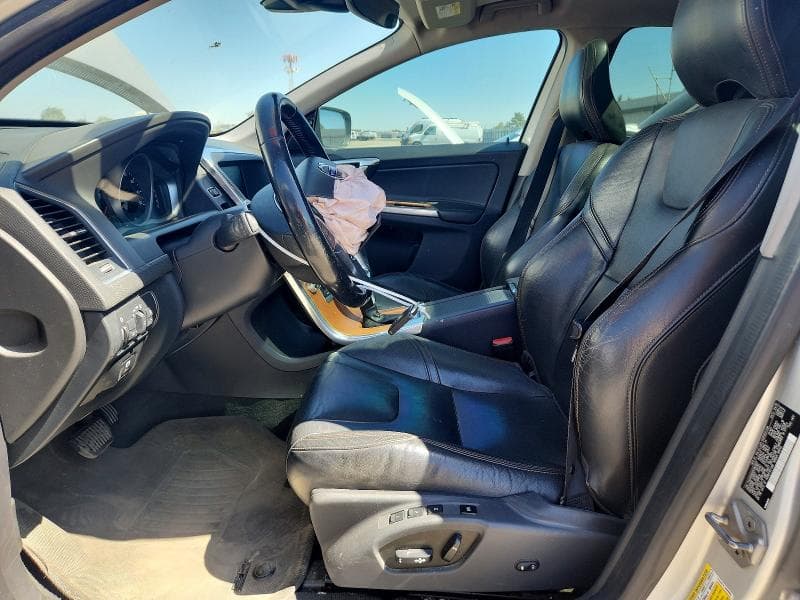2017 VOLVO XC60 T5 INSCRIPTION T5 INSCRIPTION 8