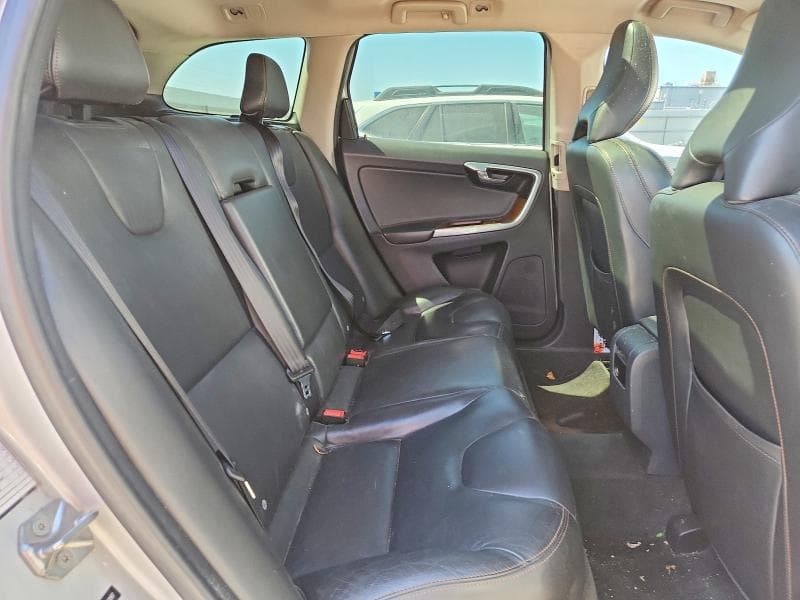 2017 VOLVO XC60 T5 INSCRIPTION T5 INSCRIPTION 11