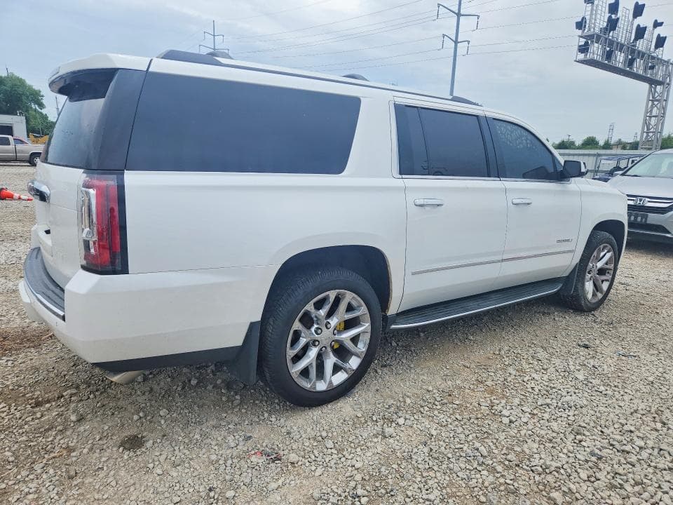 2019 GMC YUKON XL DENALI 3