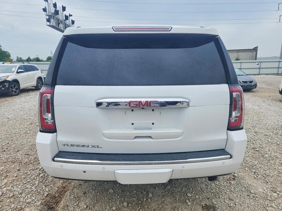2019 GMC YUKON XL DENALI 6