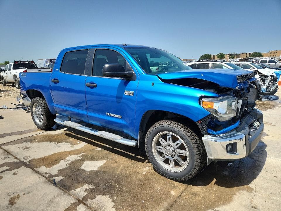 2018 TOYOTA TUNDRA CREWMAX SR5 4