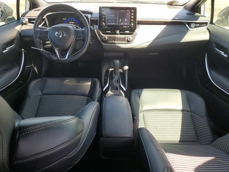 2021 TOYOTA COROLLA XSE 8