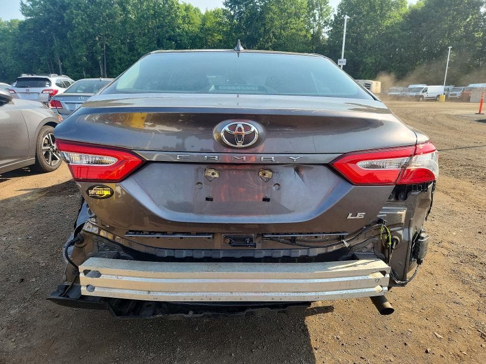 2020 TOYOTA CAMRY LE 6