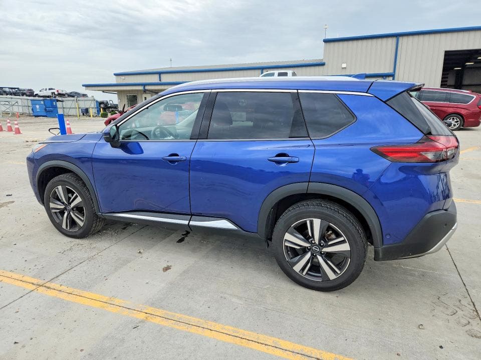 2023 NISSAN ROGUE PLATINUM 2