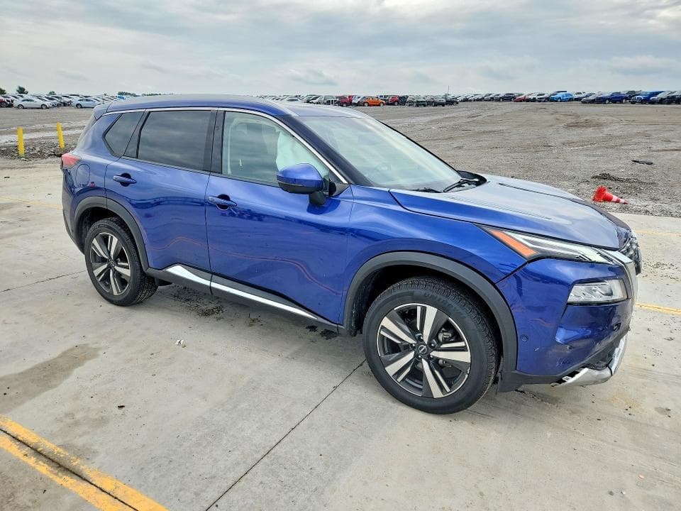 2023 NISSAN ROGUE PLATINUM 4