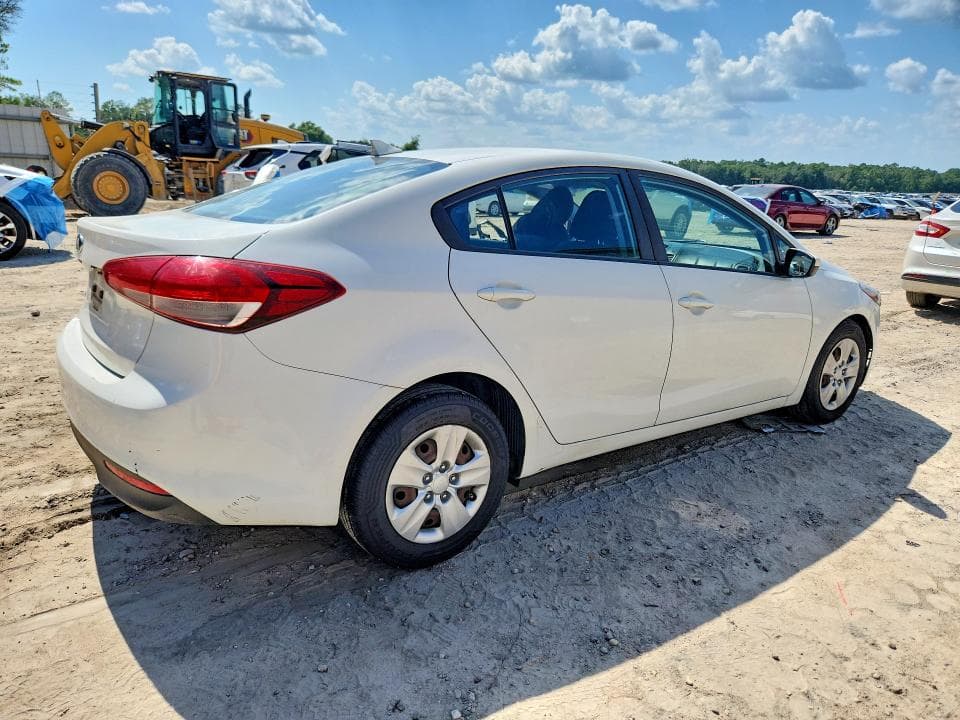 2018 KIA FORTE LX 3