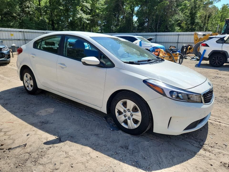 2018 KIA FORTE LX 4