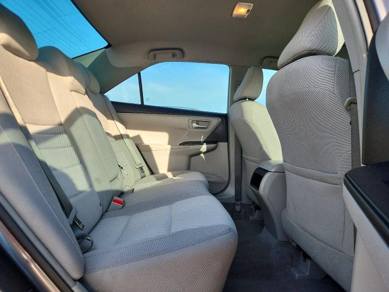 2017 TOYOTA CAMRY LE 10