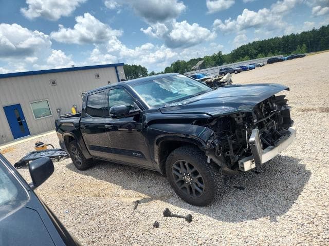 2023 TOYOTA TUNDRA PLATINUM HV PLATINUM HV 4